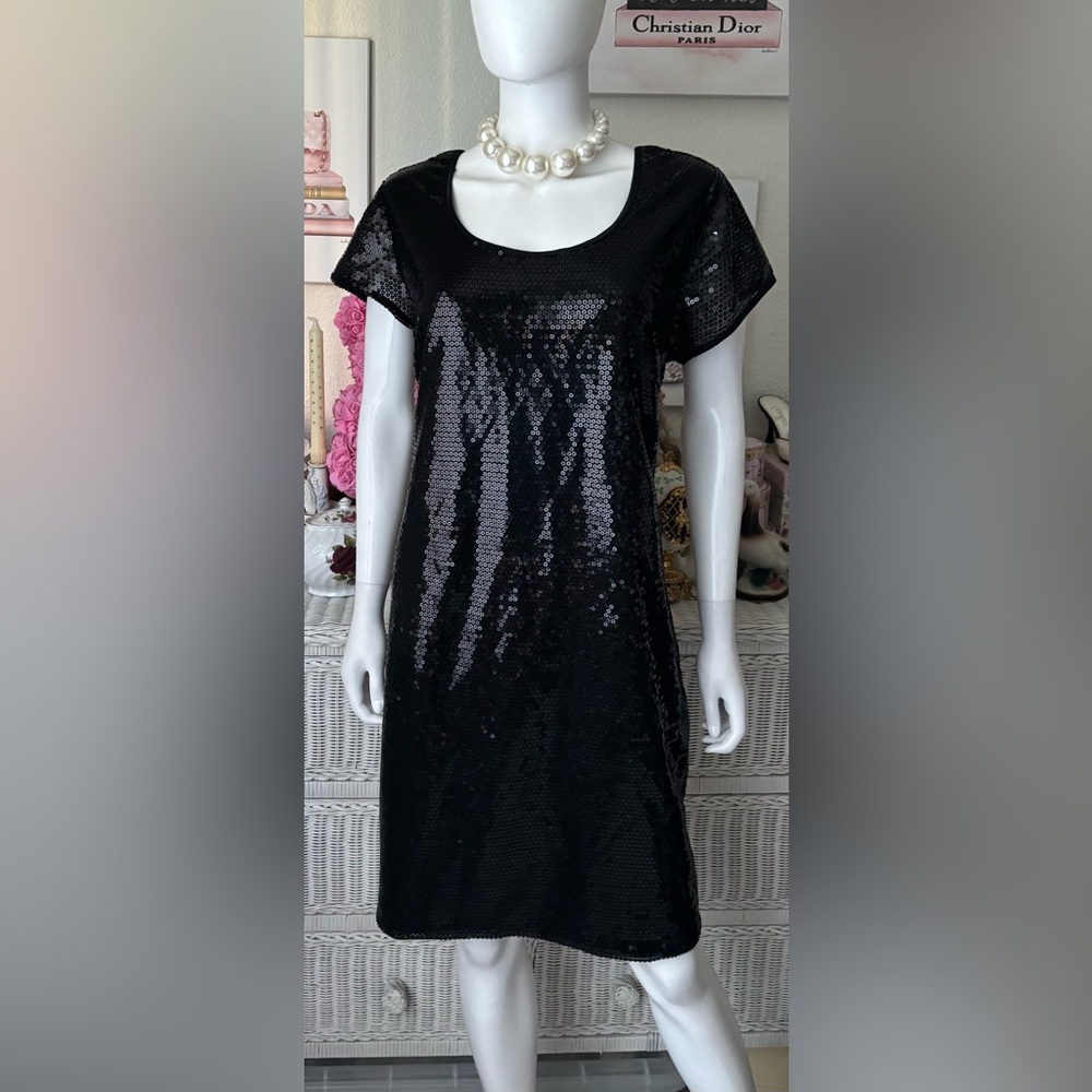 Stitch Sequin Shift Dress  Short Cap Sleeves Low Cut Lined in Black Plus Size 2X
